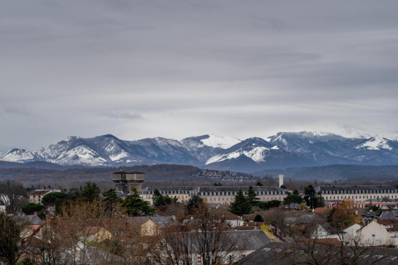 Cap Sud - 53M2- Vue Pyrenees- Hypercentre-Wifi Fibre -Nouvelle Literie Apartman Tarbes Kültér fotó